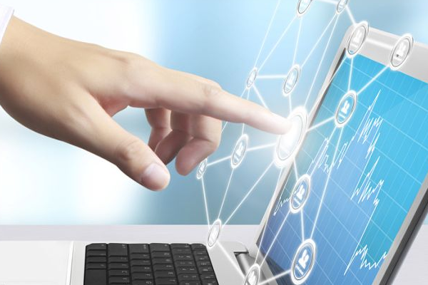 為什么計算機軟件開發服務是中專男生的理想選擇？